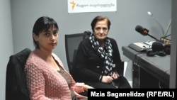 ნინო დოლიძე, იზოლდა გრძელიძე
