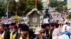 Україна, Київ, 27 липня 2021 року. Хресна хода Української православної церкви (Московського патріархату) в Києві