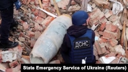 За даними рятувальників, підозрілий предмет помітили у полі та відразу повідомили Службі порятунку «101», фото ілюстративне