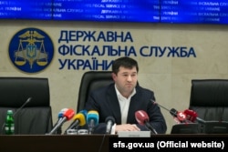 Роман Насіров