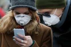 ممکن است میزان فروش تلفن همراه در ماه‌های بعد کاهش بیشتری یابد چرا که ماه فوریه آغاز بحران کرونا در جهان بود و قرنطینه‌های گسترده، تازه از ماه بعد از فوریه آغاز شدند.