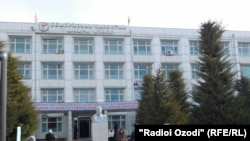 Здание областной больницы в Кулябе