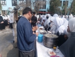 د نندارتون یوه څنډه