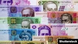 Офіційний курс гривні показує незначний ріст після кількаденного падіння