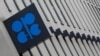 Росія і Саудівська Аравія обвалили ціни на нафту. Що відбувається?