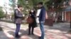 "Маро ба хотири рӯймол пеш карданд" Баҳси як зан бо Донишгоҳи тиббӣ
