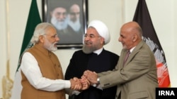 نخست‌وزیر هند و رؤسای جمهوری ایران و افعانستان هنگام امضای «موافقتنامه چابهار»، ۱۳۹۵