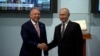 Путин предлагает остановить боевые действия на текущей линии фронта – FT