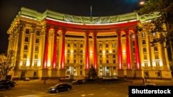 МЗС: категорично неприйнятною для України є ситуація, коли високі посадові особи сусідньої держави називають триваючу з 2014 року збройну російську агресію проти України «громадянською війною»