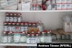 În România, lipsesc medicamente din toate ariile de tratament.