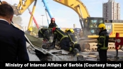 Спасувачите трагаат по настрадани во несреќата