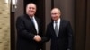 Путін на зустрічі з Помпео висловив сподівання на відновлення відносин Росії і США