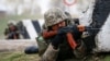 Казахстанский военный на позициях во время учений «Степной орел — 2017» на полигоне «Илийский». Алматинская область, 6 апреля 2017 года.