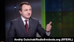 Основна частина звернень про можливе недотримання мовного законодавства стосувалася діяльності телеканалів «Україна», «Інтер» і «1+1», повідомив мовний омбудсмен