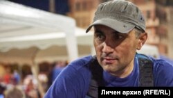 Асен Генов