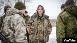 У Слідчому комітеті кажуть про «затримання ймовірного підозрюваного», який причетний до вибуху автівки, в якій перебував Захар Прилєпін