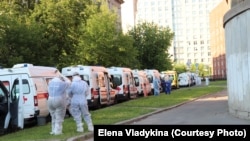 Попередній максимум був зареєстрований 14 серпня – 819 померлих