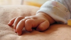 «Պորտը կտրել էին մկրատով, ծունկը` ճղված». նորածնին թողել են դռան մոտ