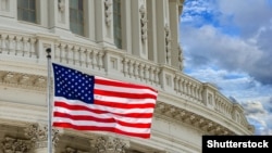 День незалежності США відзначають 4 липня. Це національне свято у США і вихідний день
