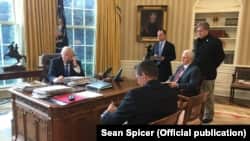 Дональд Трамп телефонує Володимиру Путіну, Білий дім, 28 січня 2017 року