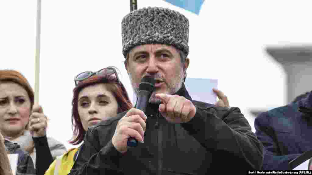 Один из координаторов «гражданской блокады» Крыма Ленур Ислямов